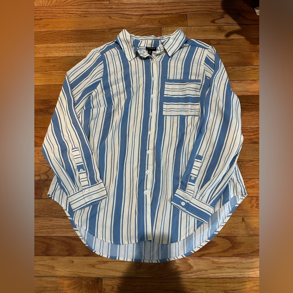 NWOT Torrid 2 2X Lizzie‎ Crinkle Gauze Button Up Stripes Blue Cream